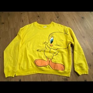 Tweety Bird sweatshirt, XXXL.